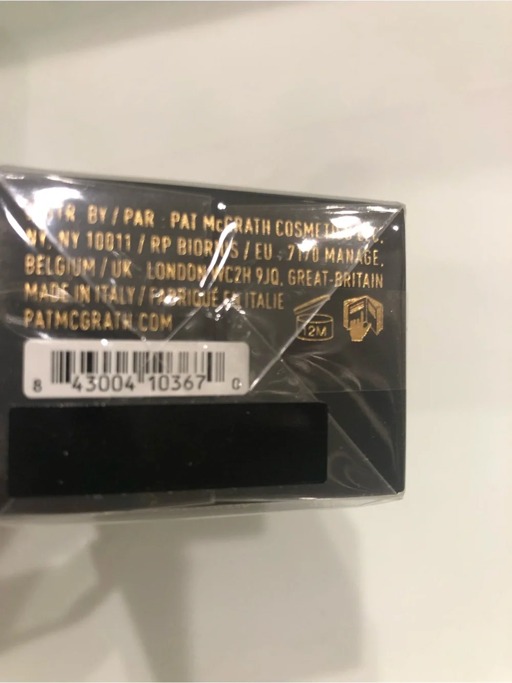 PAT Mcgrath labs Skin Fetish: Sublime Perfection Weightless Foundation